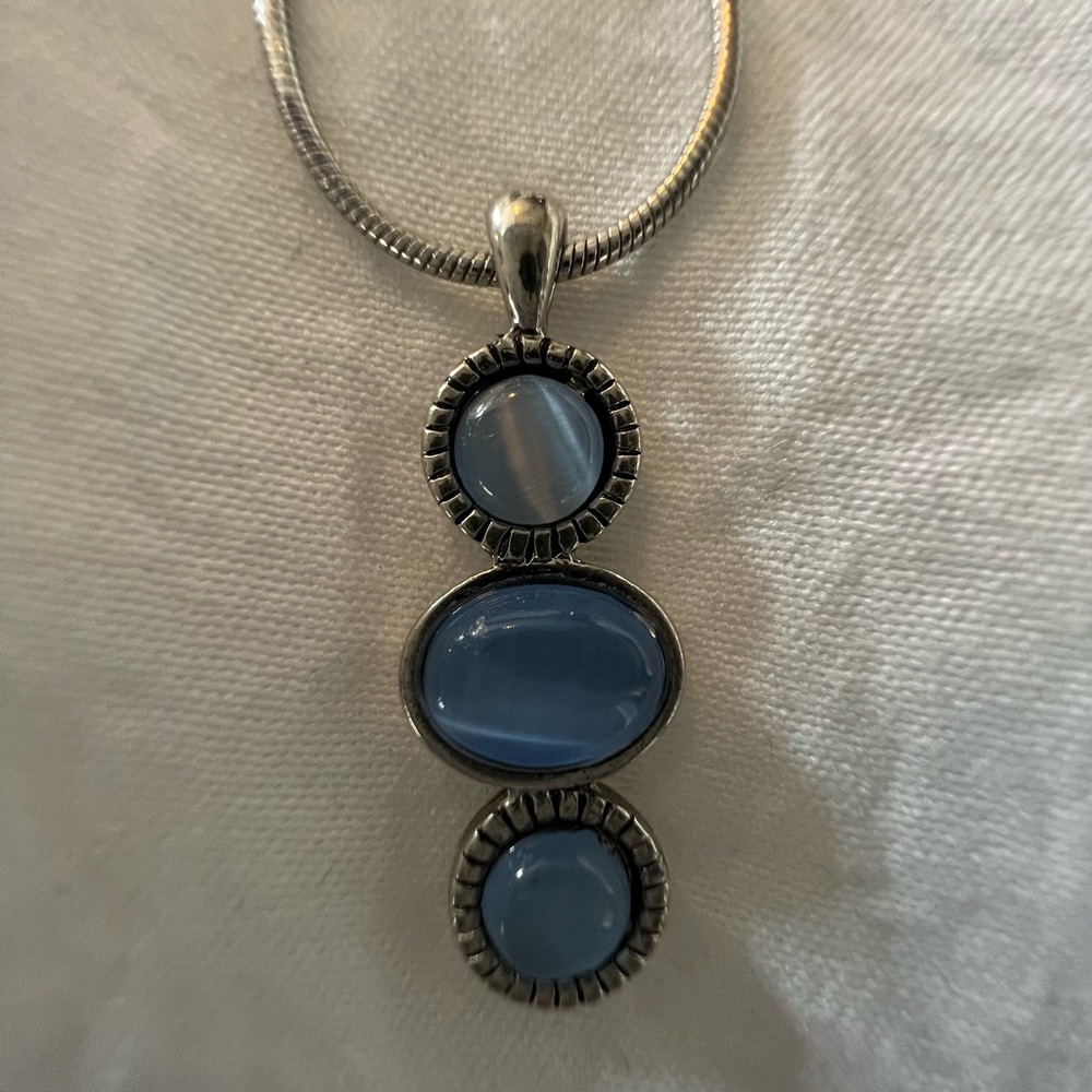 Lia Sophia necklace